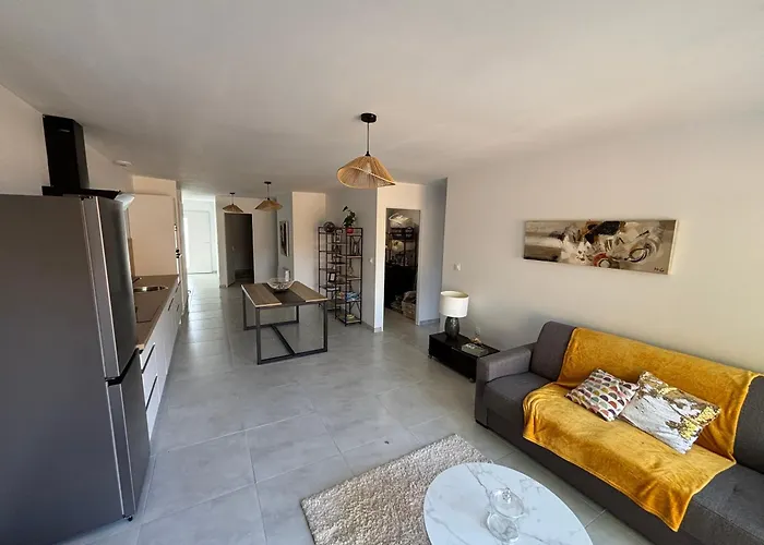 Maison 2 Chambres, 6 Couchages Medis